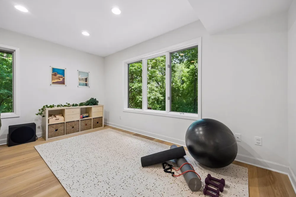 13001 Brenwood Trail Minnetonka, MN 55343