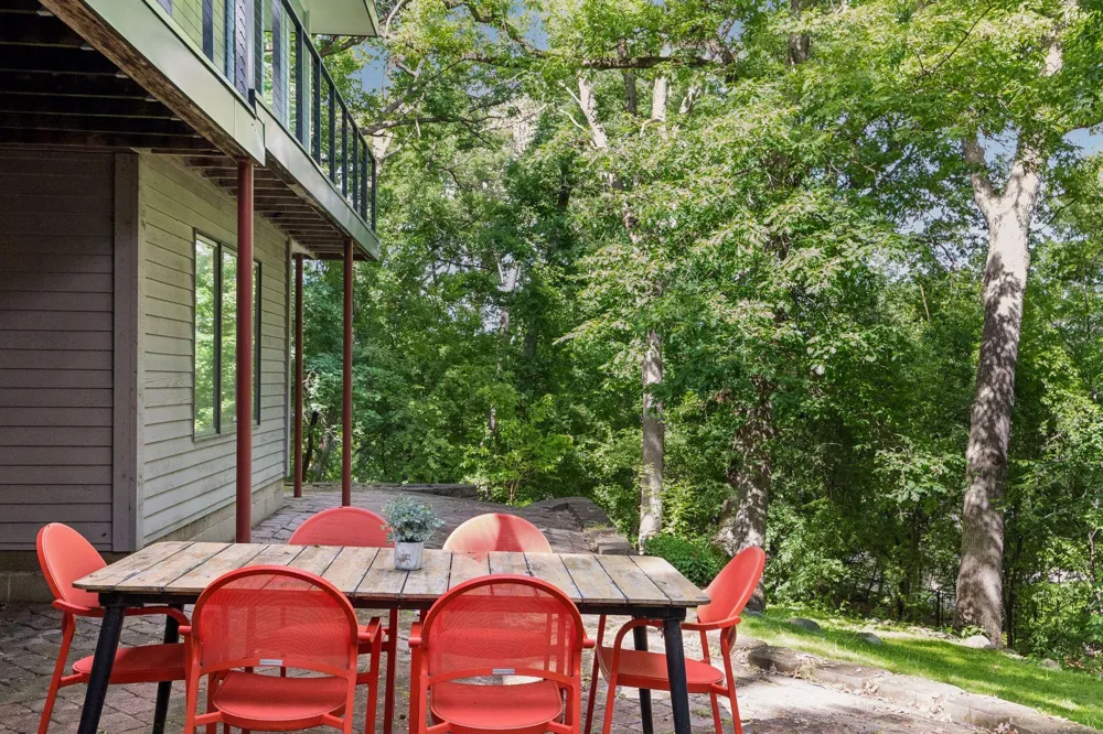 13001 Brenwood Trail Minnetonka, MN 55343