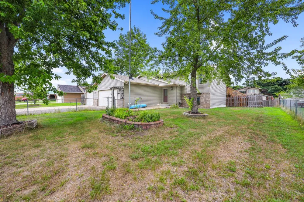 23655 Eldorado Street NW Saint Francis, MN 55070