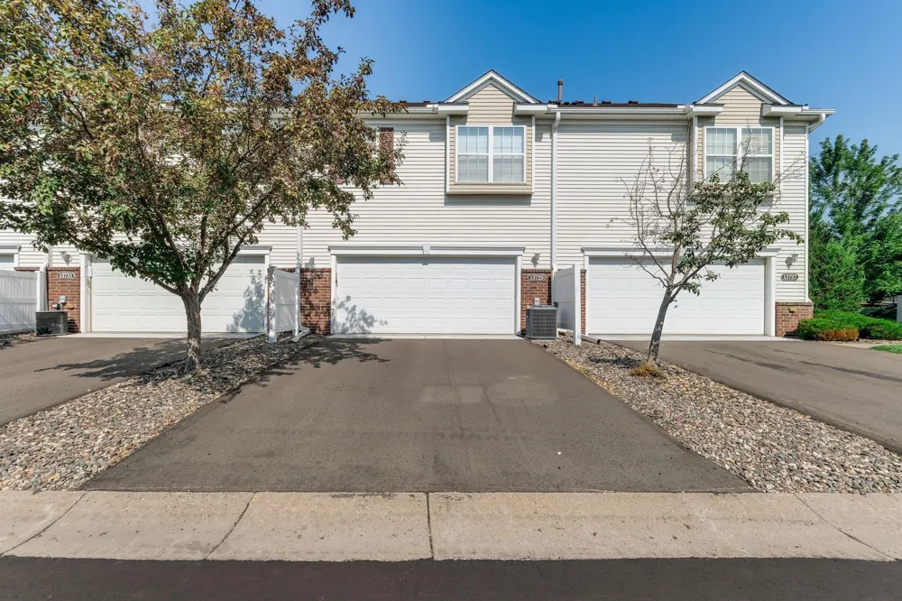 13729 Atrium Avenue #2202 Rosemount, MN 55068