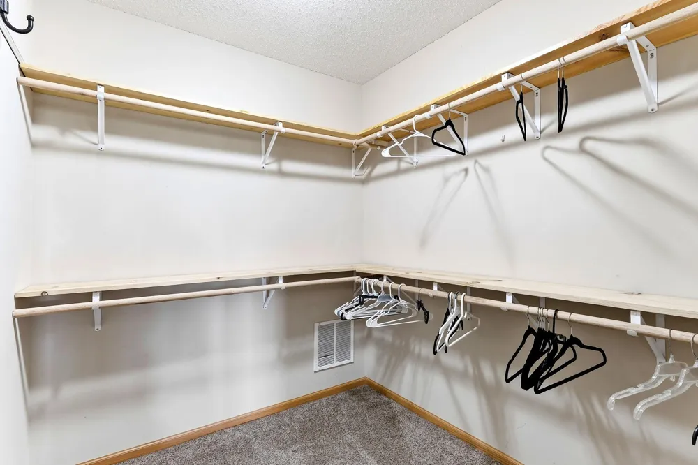 13729 Atrium Avenue #2202 Rosemount, MN 55068