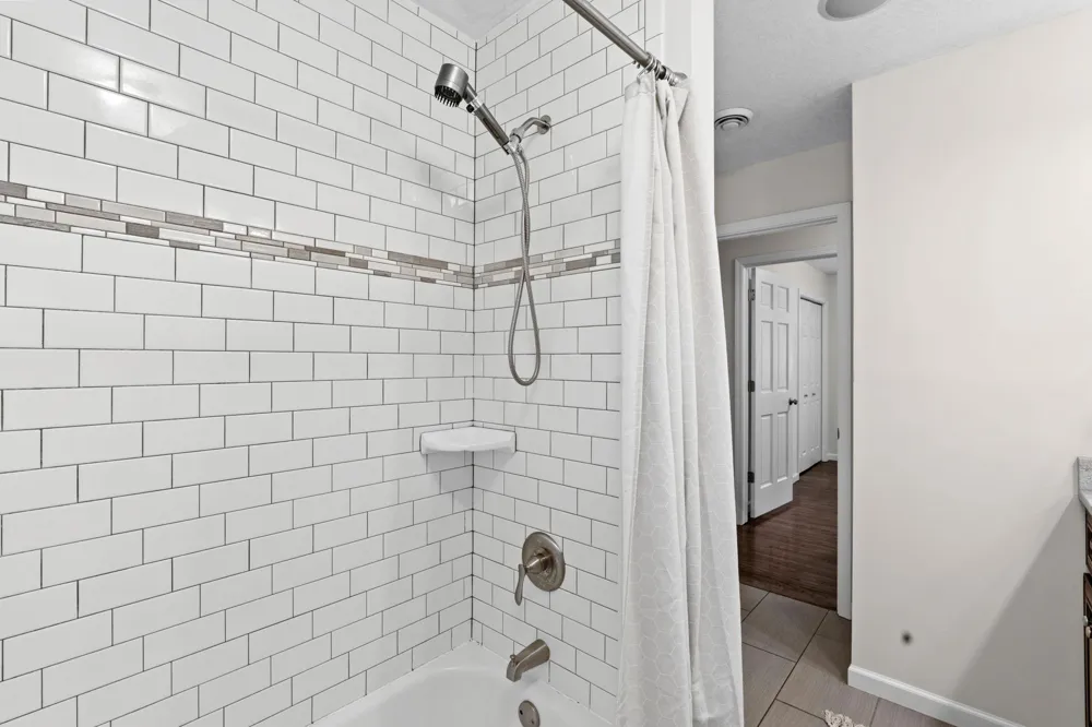 12918 Rutledge Circle Minnetonka, MN 55305