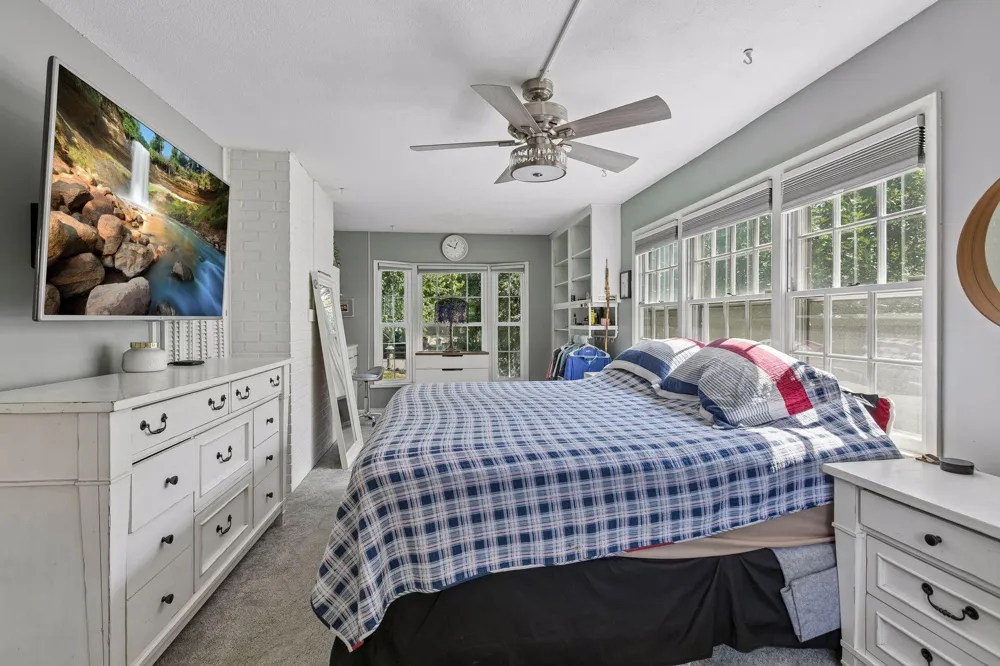 1789 Asbury Street Falcon Heights, MN 55113