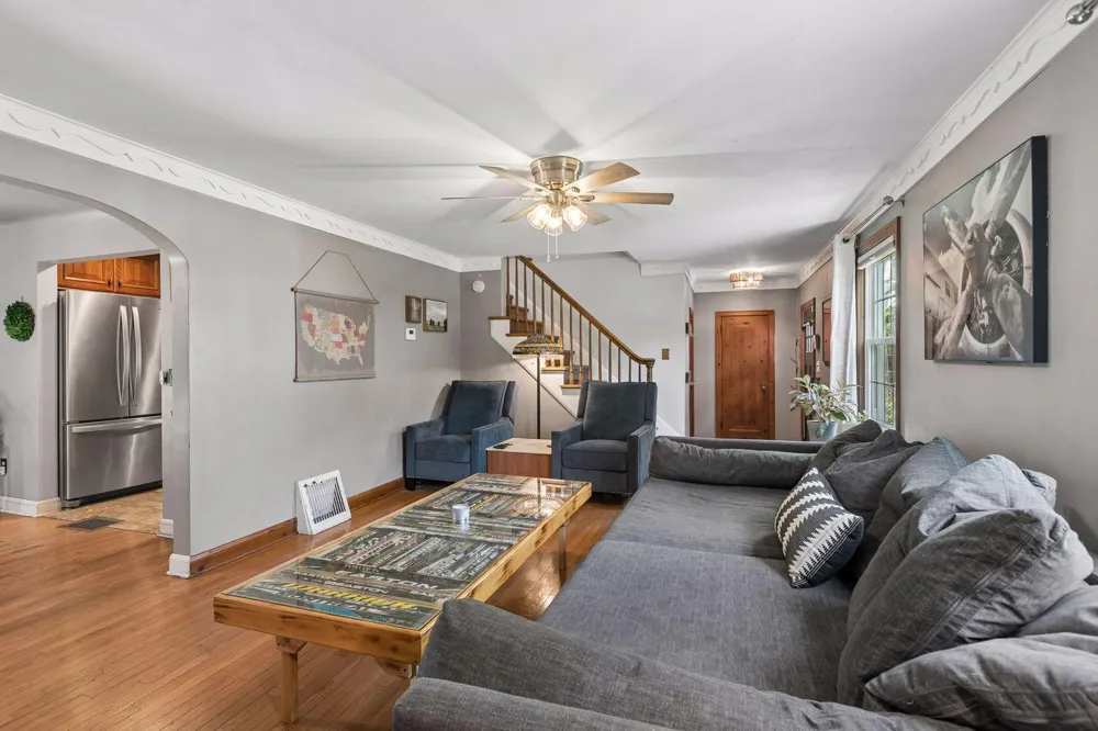 1789 Asbury Street Falcon Heights, MN 55113