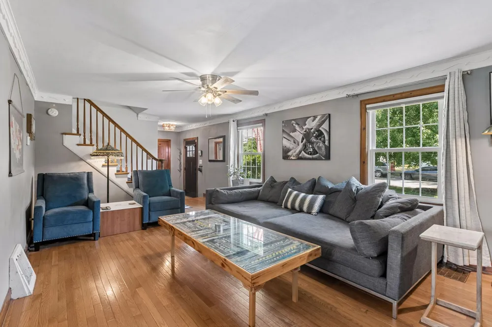 1789 Asbury Street Falcon Heights, MN 55113