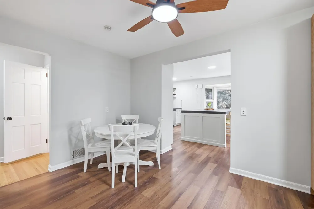 4716 Washburn Avenue Minneapolis, MN 55430