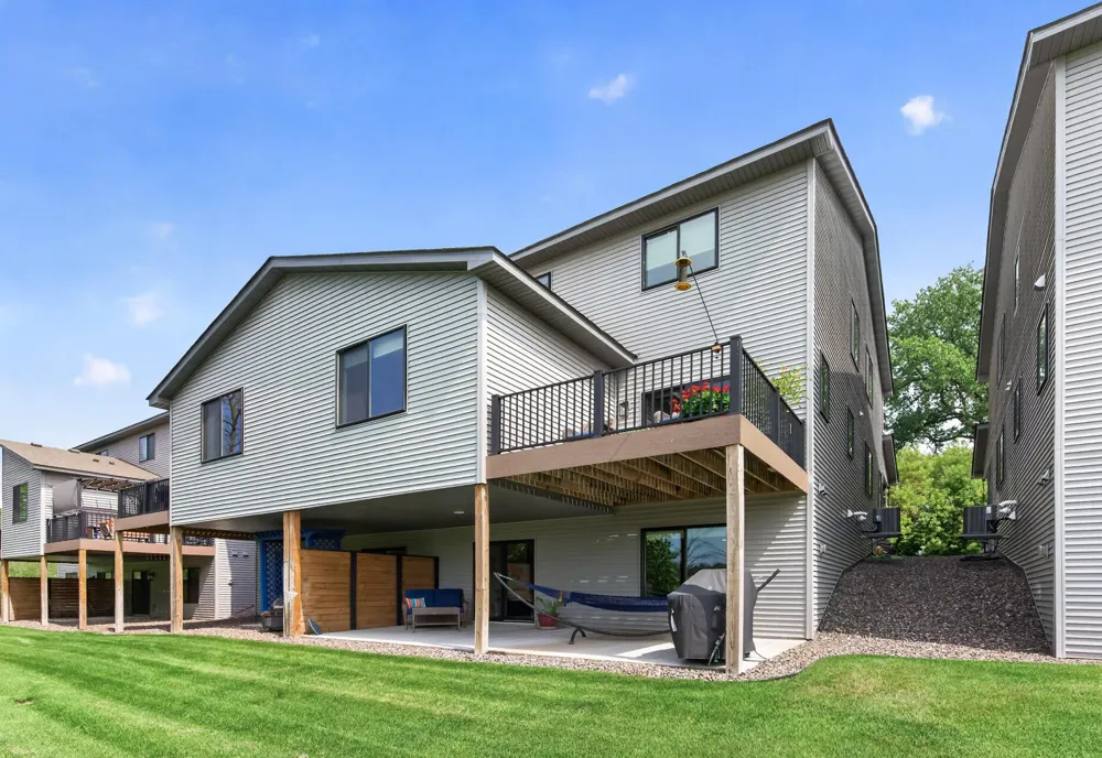 4139 Isaac Court Vadnais Heights, MN 55127