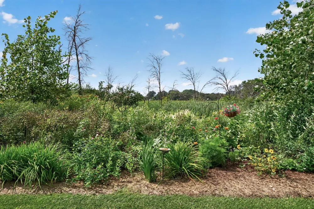 4139 Isaac Court Vadnais Heights, MN 55127