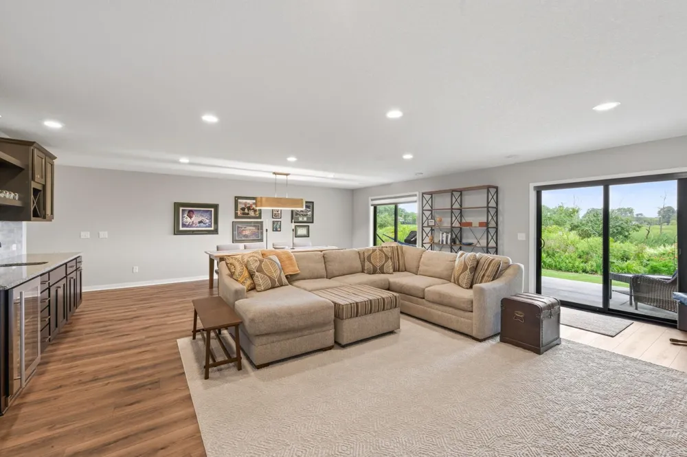 4139 Isaac Court Vadnais Heights, MN 55127