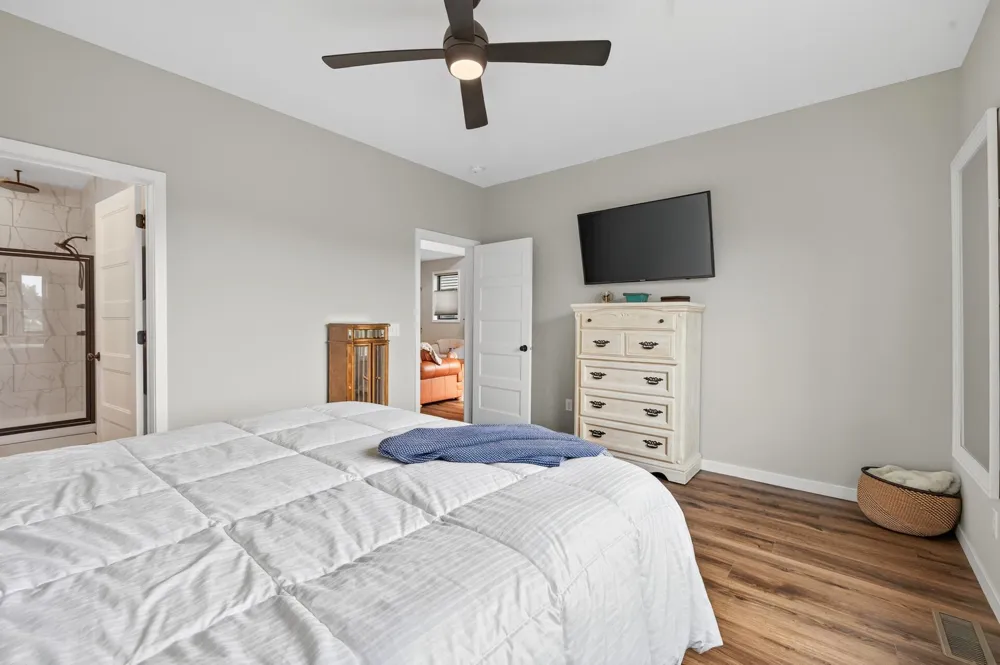 4139 Isaac Court Vadnais Heights, MN 55127