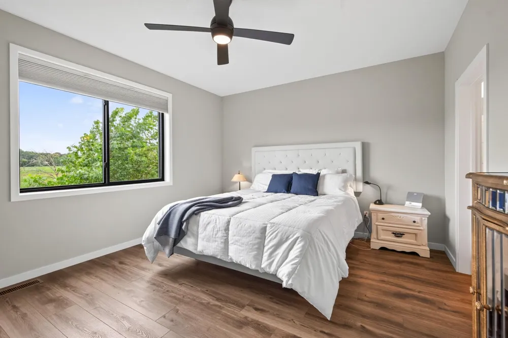 4139 Isaac Court Vadnais Heights, MN 55127