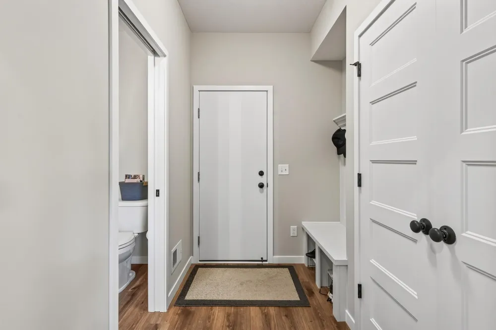 4139 Isaac Court Vadnais Heights, MN 55127