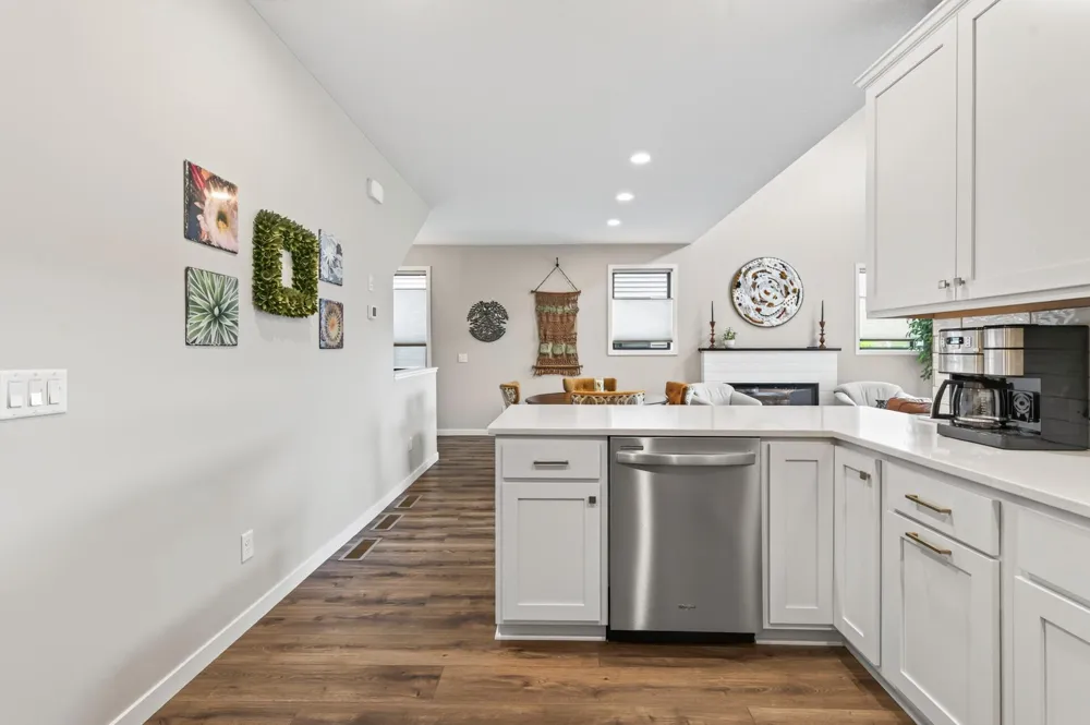 4139 Isaac Court Vadnais Heights, MN 55127