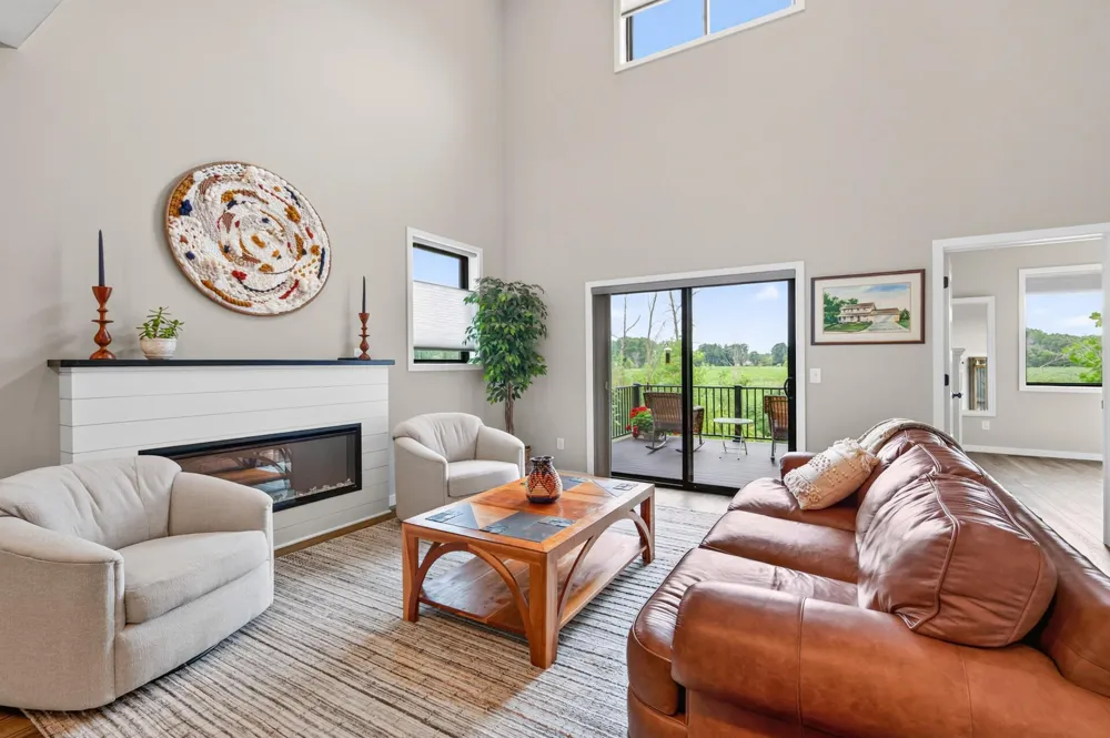 4139 Isaac Court Vadnais Heights, MN 55127