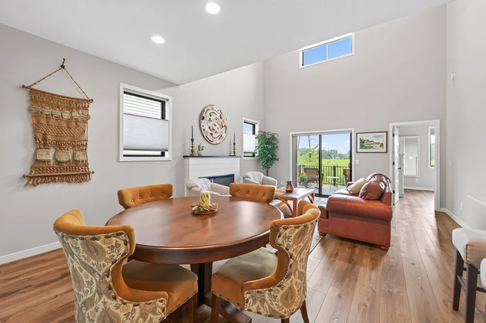 4139 Isaac Court Vadnais Heights, MN 55127