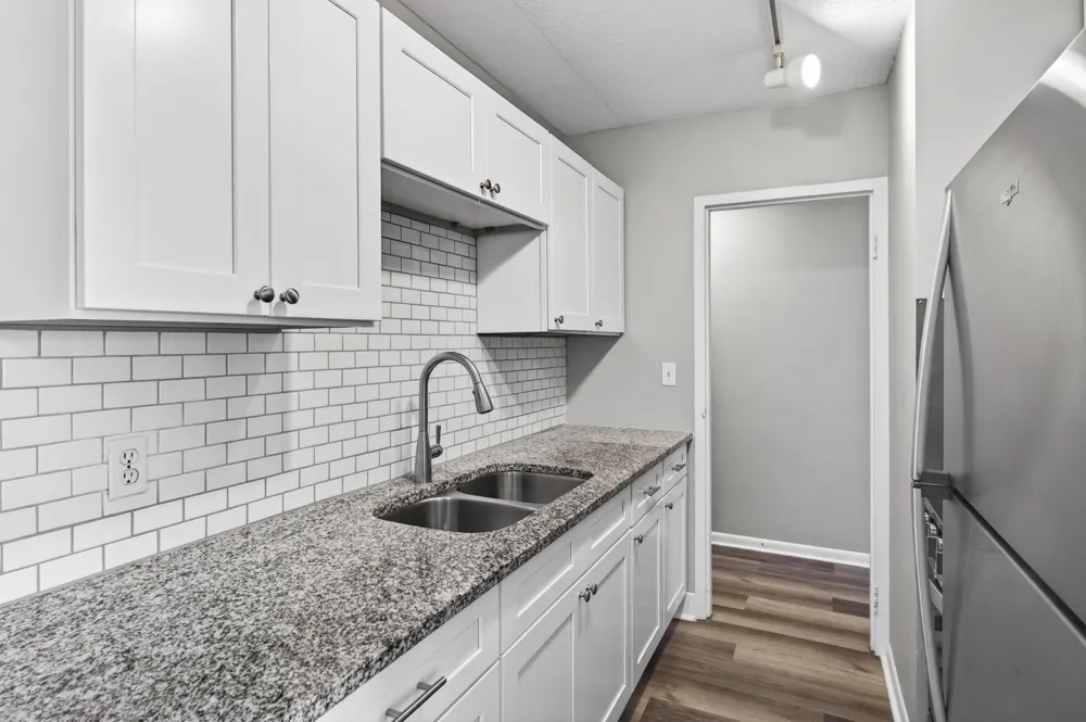 2500 Blaisdell Avenue #206 Minneapolis, MN 55404