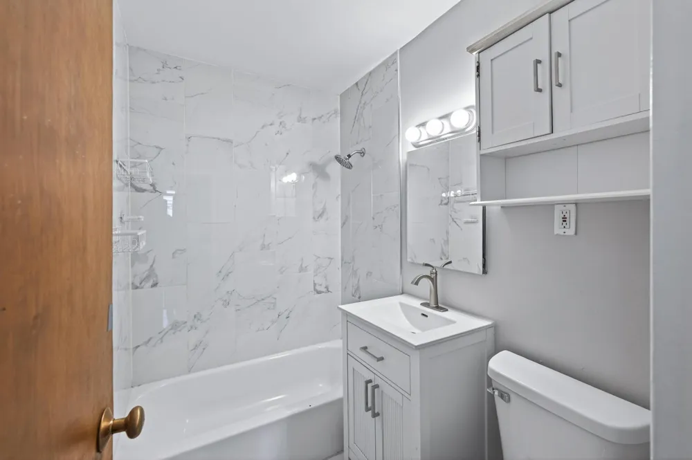2500 Blaisdell Avenue #206 Minneapolis, MN 55404
