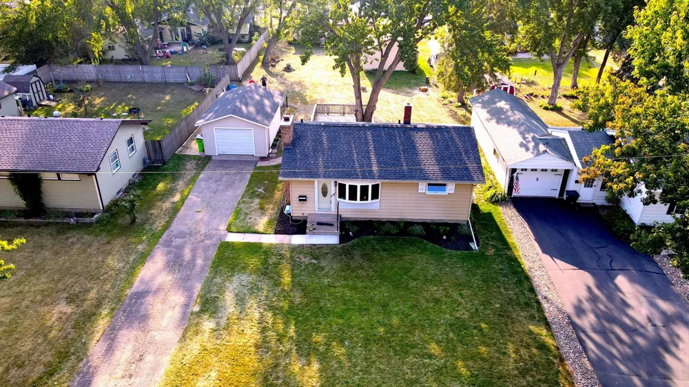 617 E Lincoln Road New Richmond, WI 54017