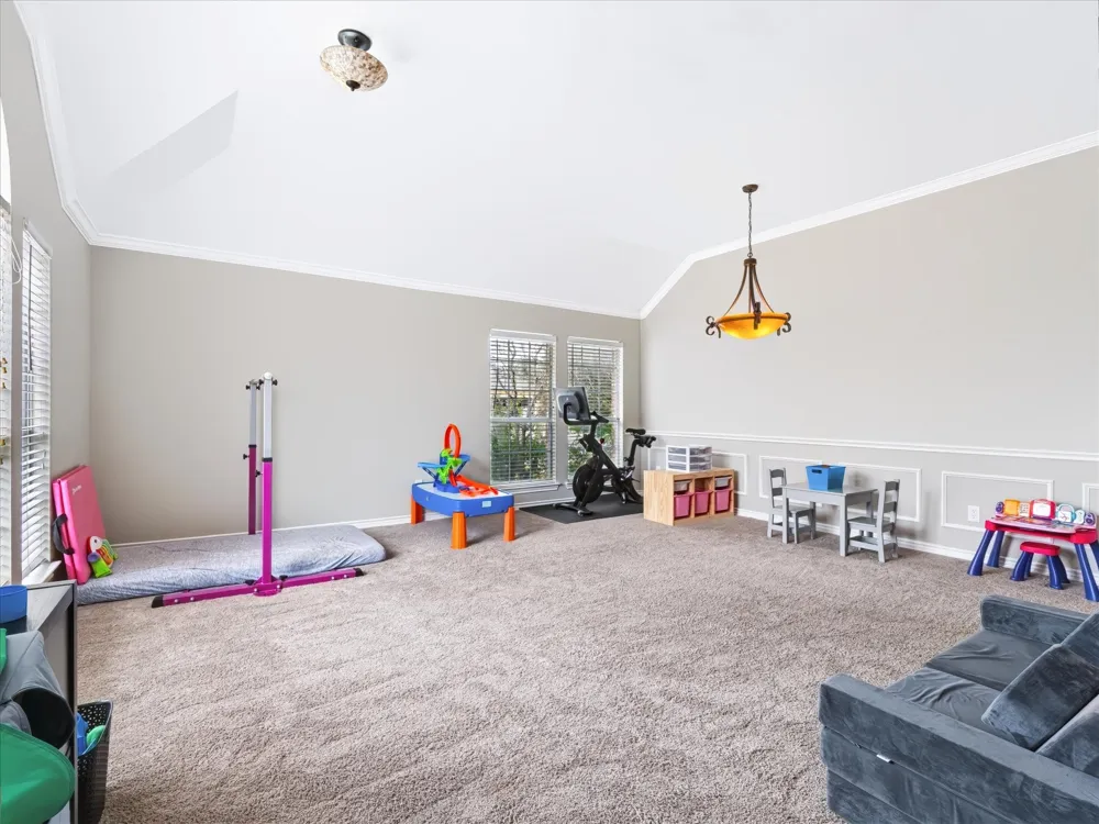 1605 Pleasant Run Keller, TX 76248