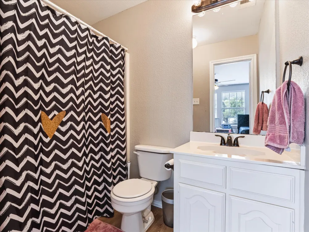1605 Pleasant Run Keller, TX 76248
