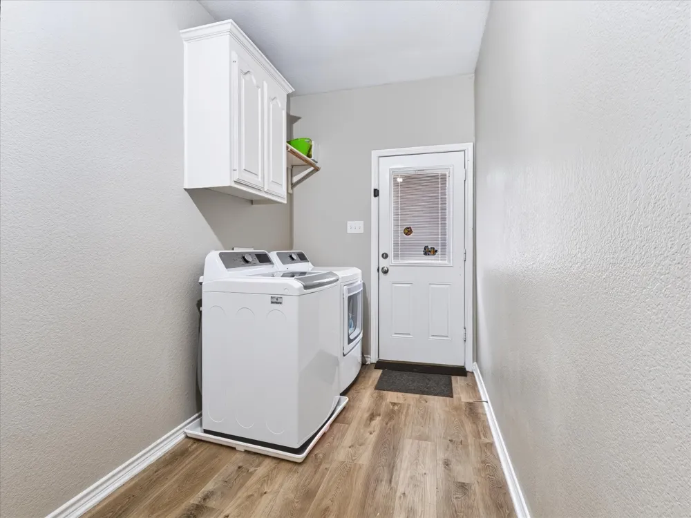 1605 Pleasant Run Keller, TX 76248