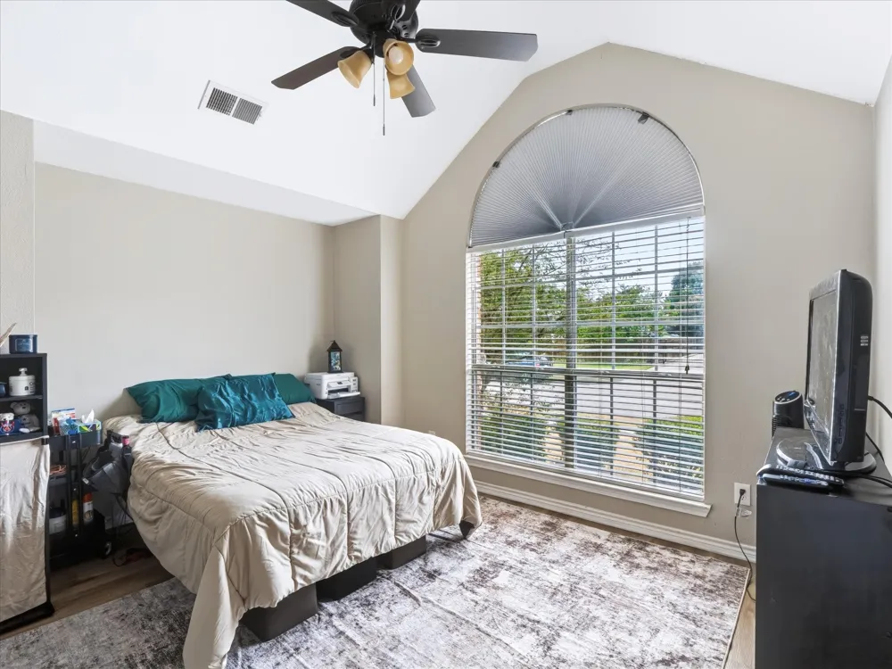 1605 Pleasant Run Keller, TX 76248