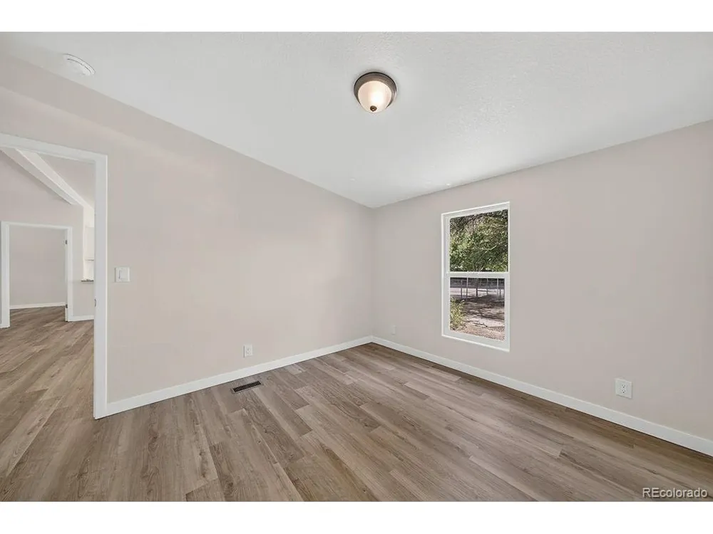 713 Santa Barbara Avenue Pueblo, CO 81005