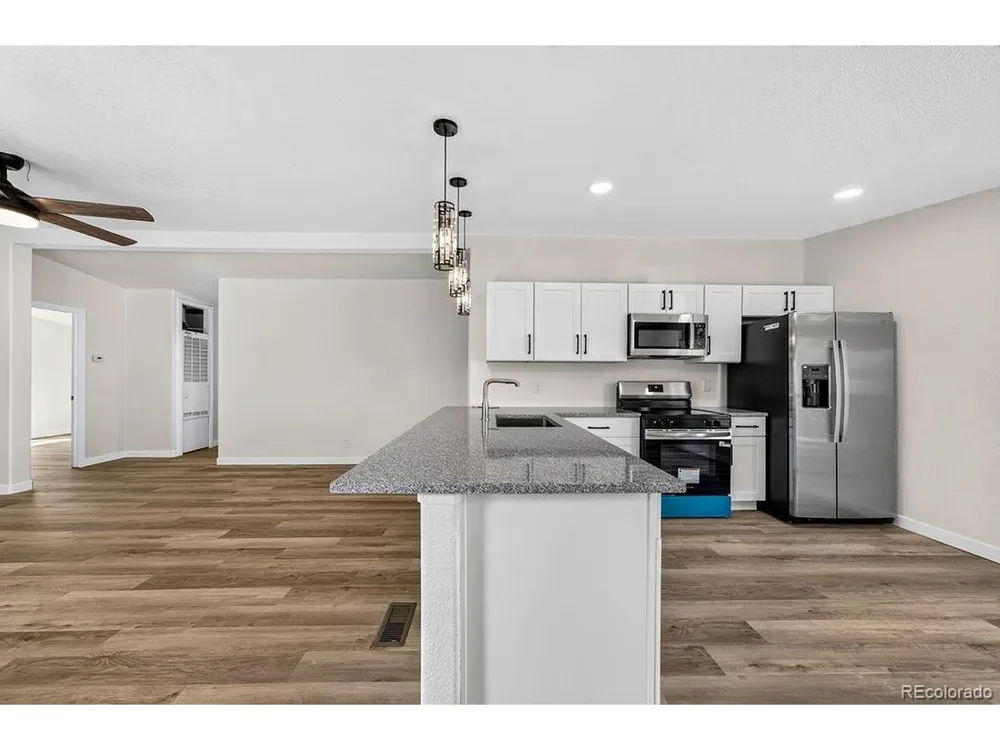 713 Santa Barbara Avenue Pueblo, CO 81005