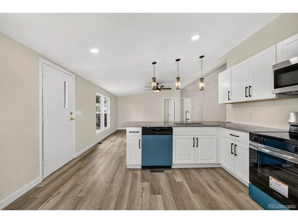 713 Santa Barbara Avenue Pueblo, CO 81005