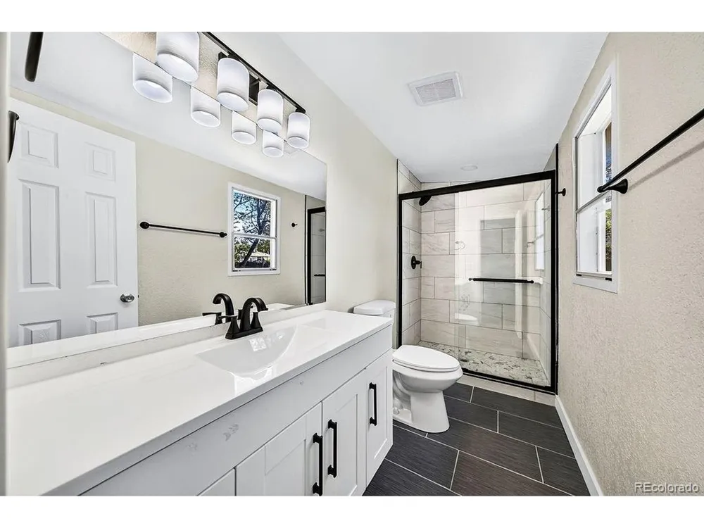 713 Santa Barbara Avenue Pueblo, CO 81005