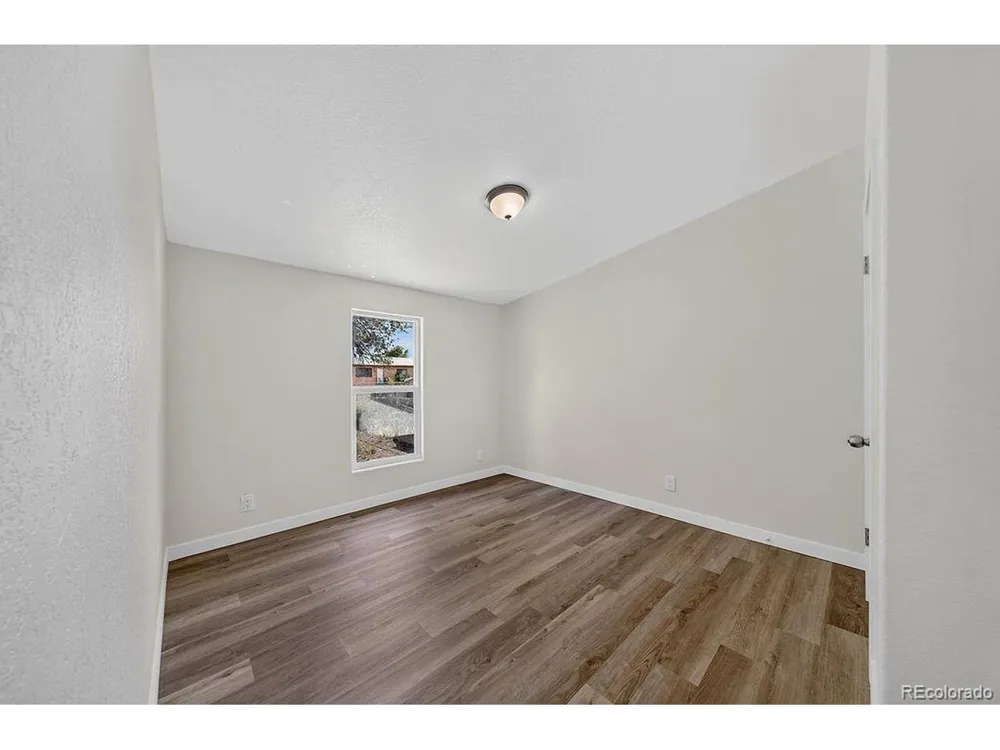 713 Santa Barbara Avenue Pueblo, CO 81005
