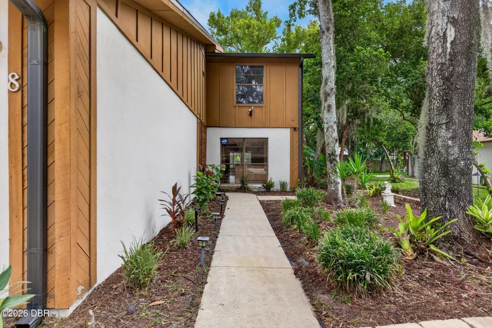 8 Appaloosa Trail Ormond Beach, FL 32174
