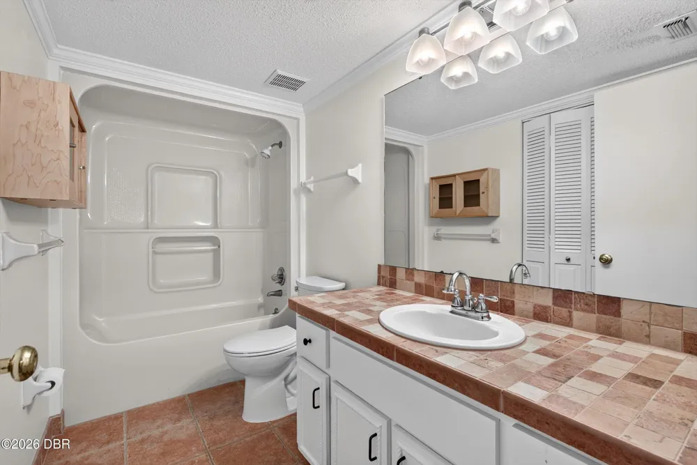 8 Appaloosa Trail Ormond Beach, FL 32174