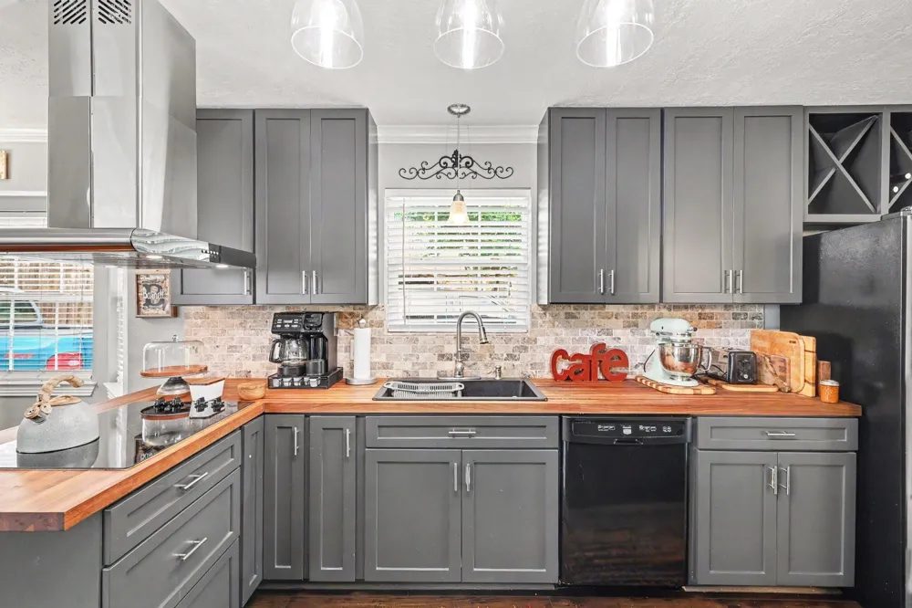 6711 Campden Drive Spring, TX 77379