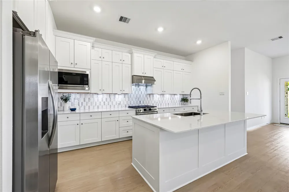 2701 Meridian Springs Drive Texas City, TX 77568