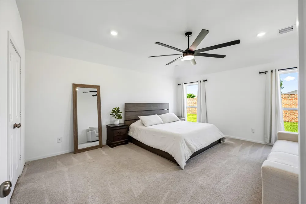 2701 Meridian Springs Drive Texas City, TX 77568