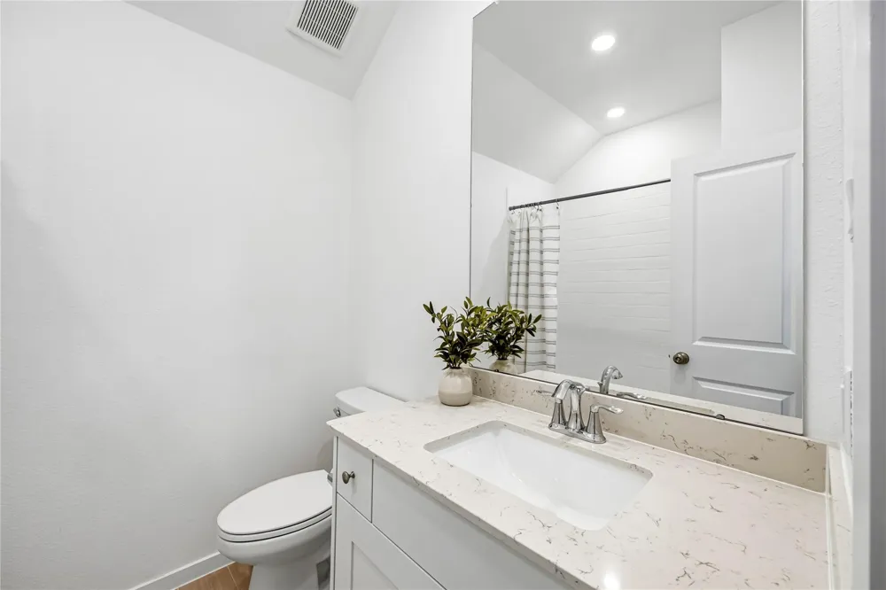 2701 Meridian Springs Drive Texas City, TX 77568