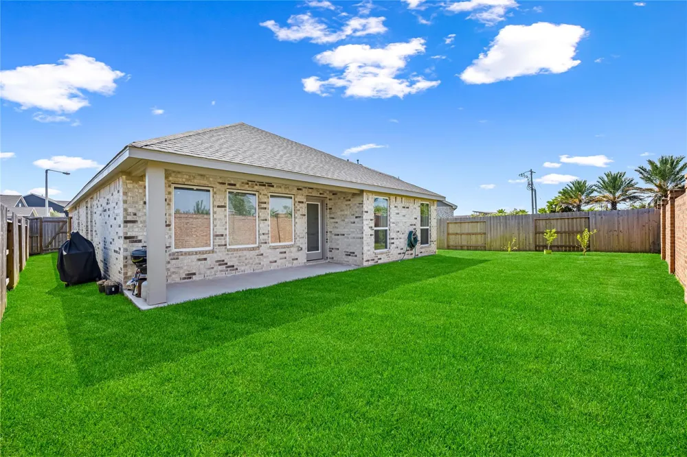 2701 Meridian Springs Drive Texas City, TX 77568