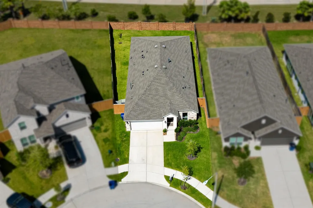 2701 Meridian Springs Drive Texas City, TX 77568