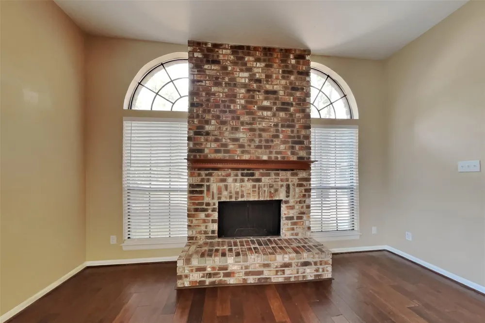 151 E Pathfinders Circle The Woodlands, TX 77381