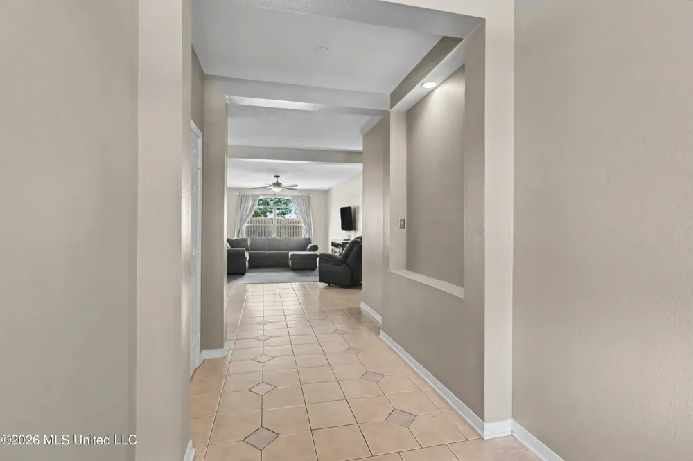 1564 Applewood Court Biloxi, MS 39532