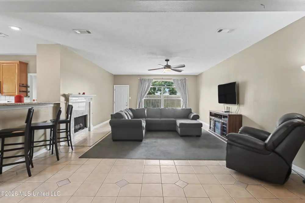 1564 Applewood Court Biloxi, MS 39532