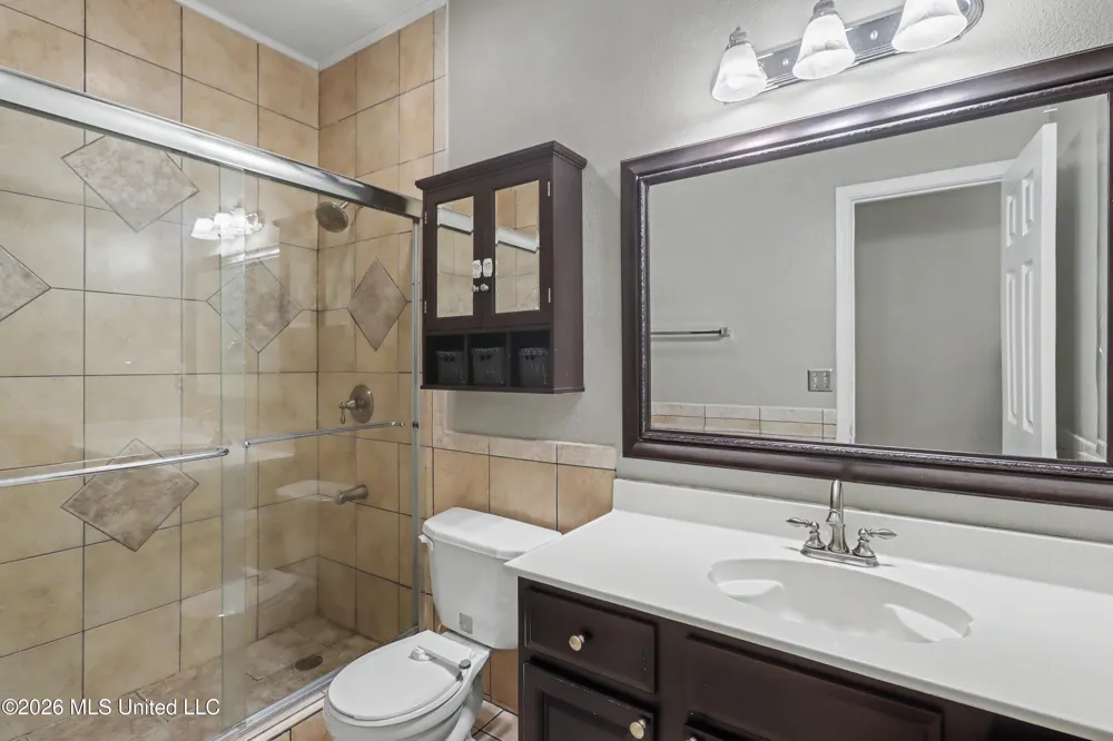 1564 Applewood Court Biloxi, MS 39532