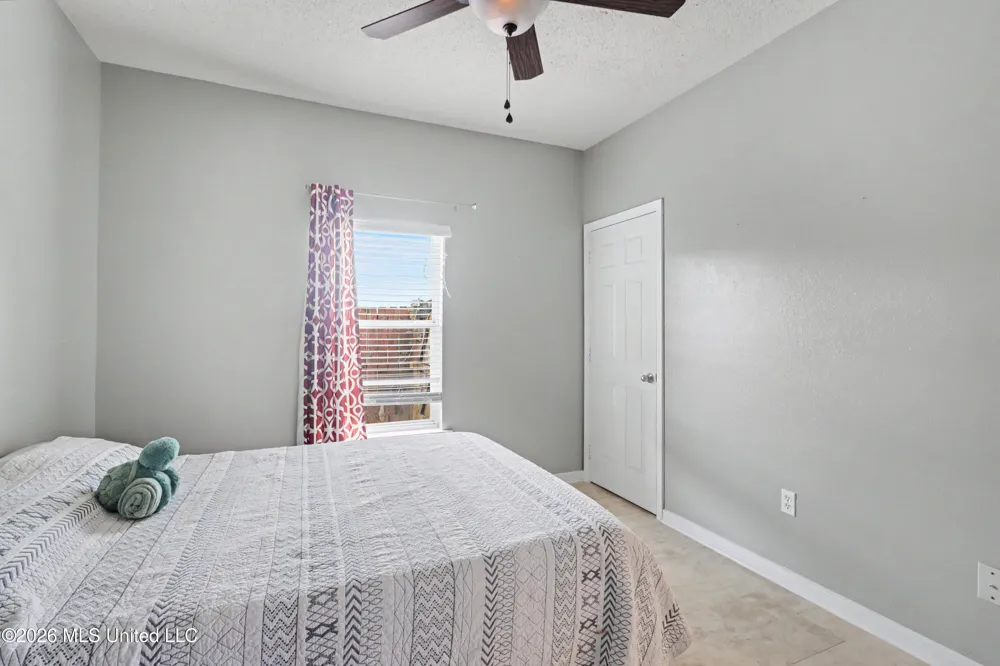 1564 Applewood Court Biloxi, MS 39532