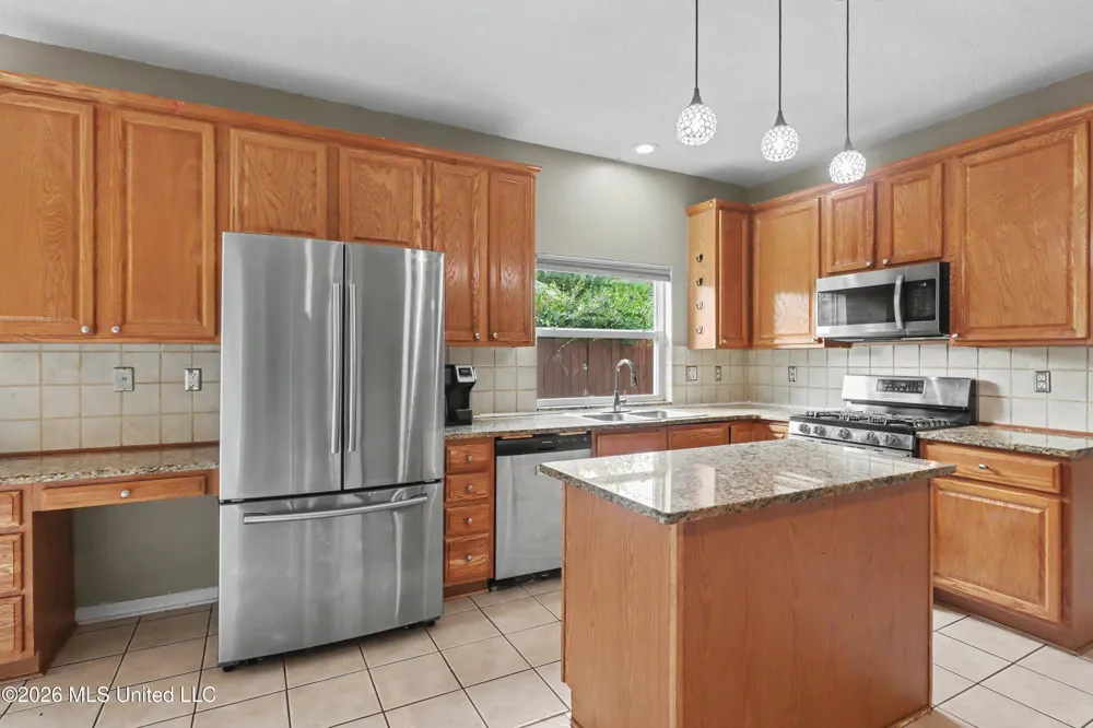 1564 Applewood Court Biloxi, MS 39532