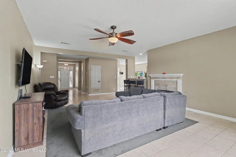 1564 Applewood Court Biloxi, MS 39532