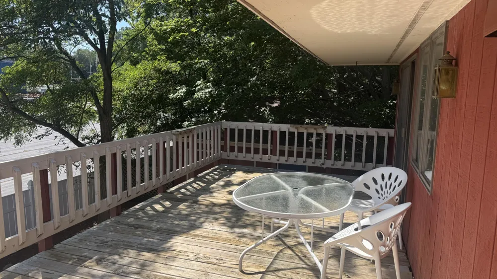 3135 Lakeshore Drive Muskegon, MI 49441