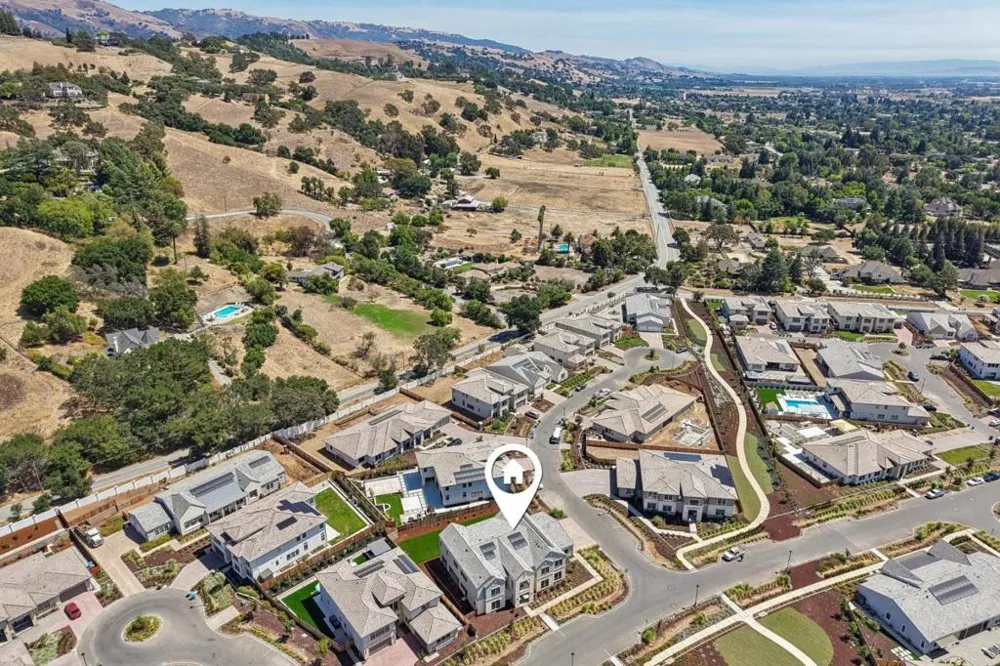 18471 Corte Zapala Morgan Hill, CA 95037
