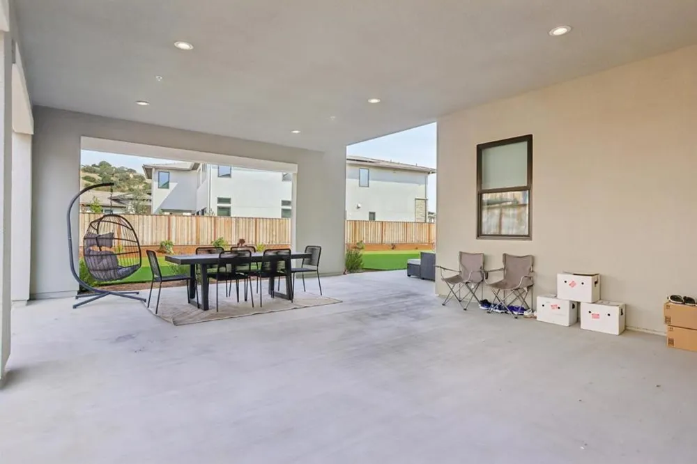 18471 Corte Zapala Morgan Hill, CA 95037