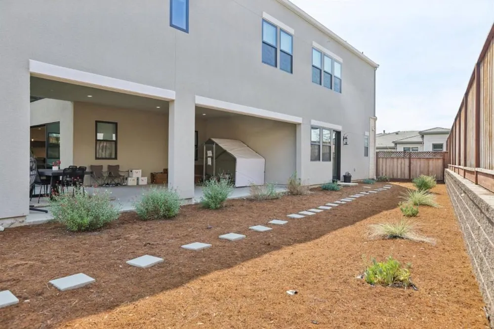 18471 Corte Zapala Morgan Hill, CA 95037